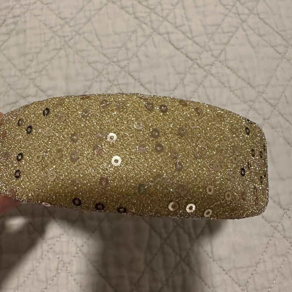 Never worn Anthropologie gold sequin headband